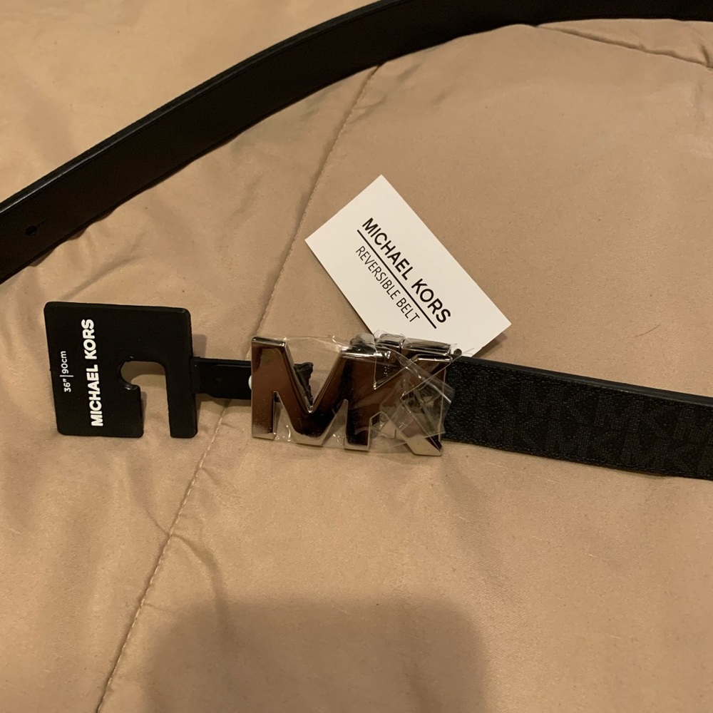 Michael Kors Reversible Mens Belt New Size 36”